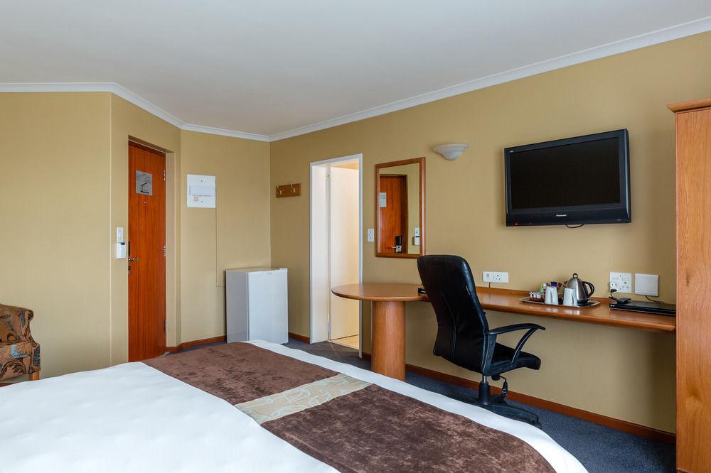 Protea Hotel By Marriott Cape Town Tyger Valley Bellville Εξωτερικό φωτογραφία