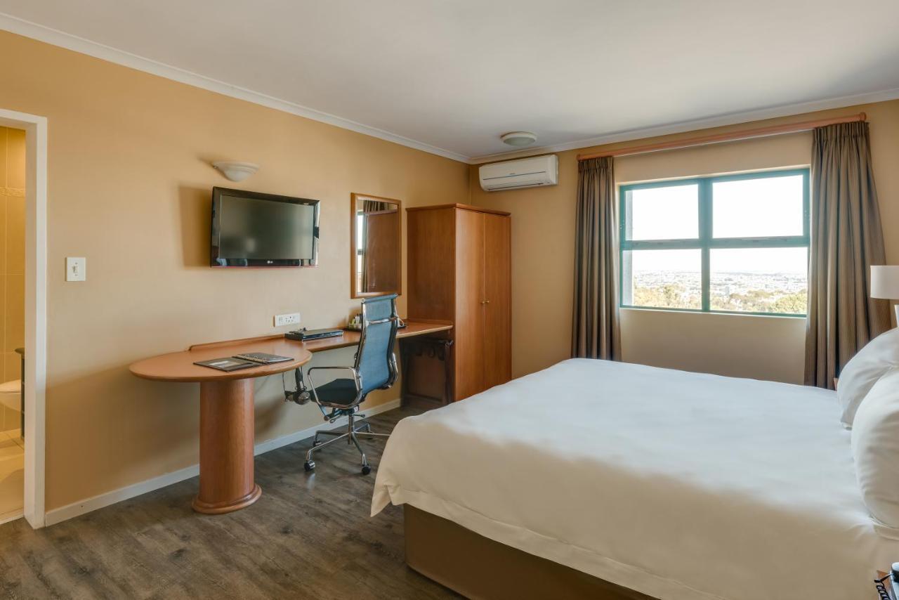 Protea Hotel By Marriott Cape Town Tyger Valley Bellville Εξωτερικό φωτογραφία