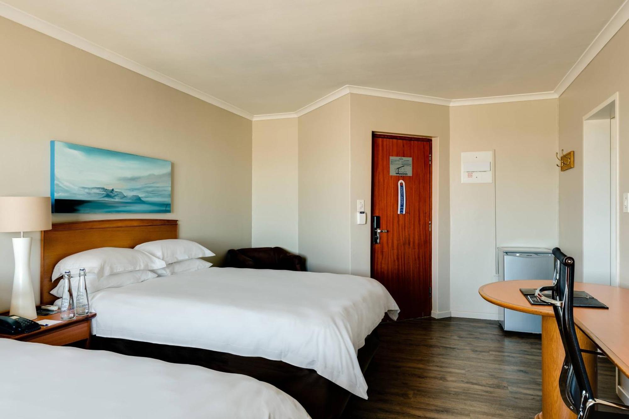 Protea Hotel By Marriott Cape Town Tyger Valley Bellville Εξωτερικό φωτογραφία