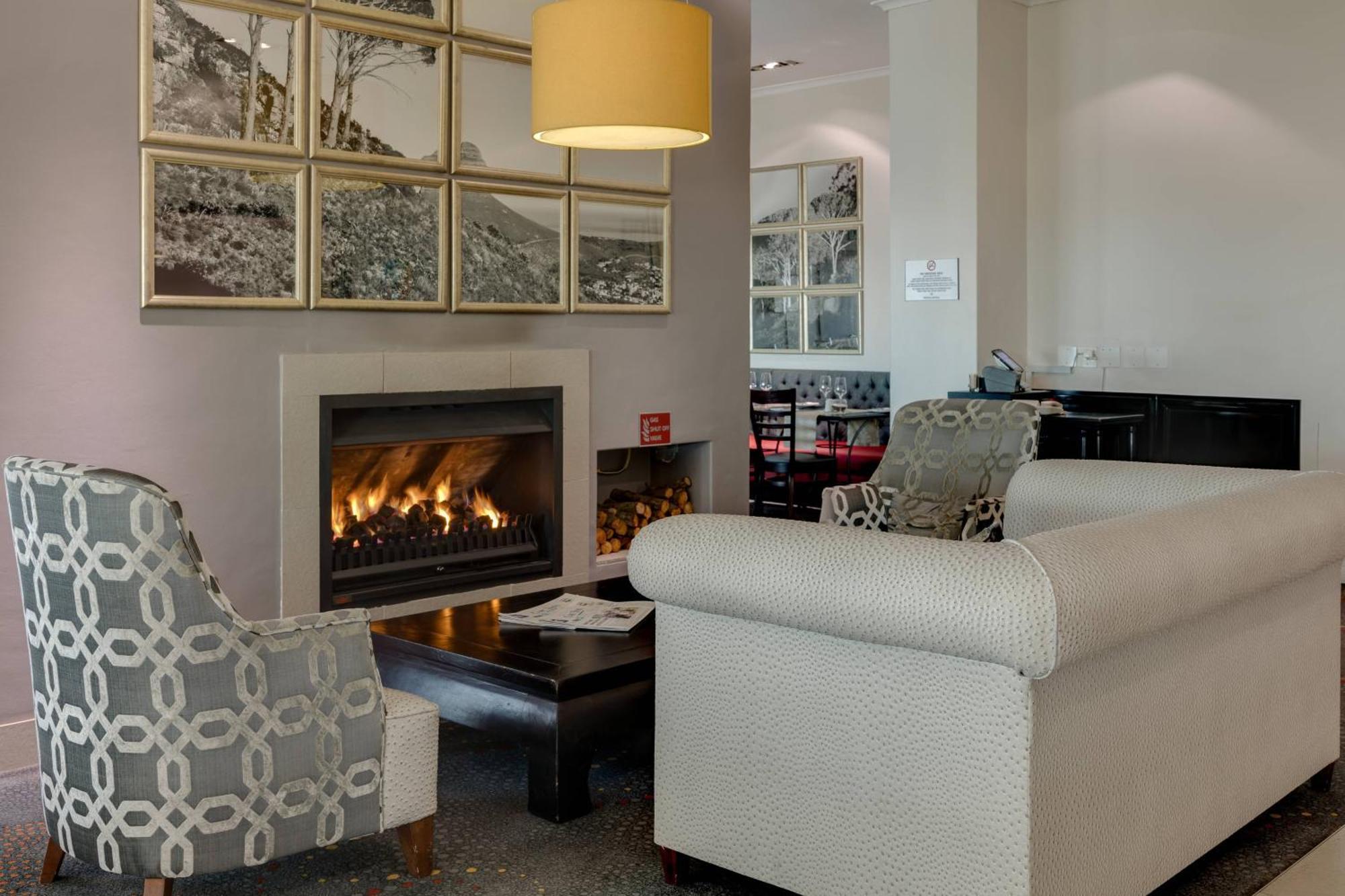 Protea Hotel By Marriott Cape Town Tyger Valley Bellville Εξωτερικό φωτογραφία
